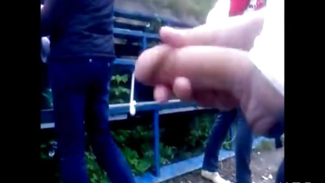 泰勒的裸体录影和照片拍摄的公共的大奶